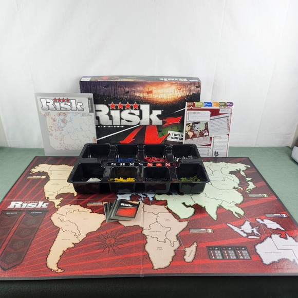 Parker Brothers Other - RISK Board Game 100% COMPLETE 2008 Area Control Strategy Game